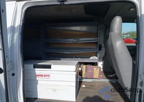 2011 Ford E-250 Commercial z USA, uszkodzony, nr VIN 1FTNE2EL5BDB28798